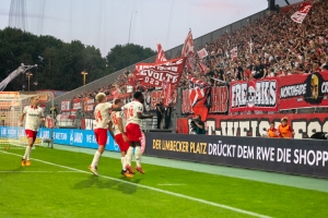 Jose-Enrique Rios Alonso Rot-Weiss Essen vs. FC Erzgebirge Aue 