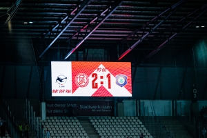 Rot-Weiss Essen vs. FC Erzgebirge Aue Anzeigentafel Endstand 2:1