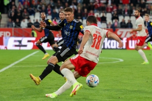 Oğuzhan Kefkir Rot-Weiss Essen vs. 1. FC Saarbrücken Spielfotos 19.09.2022