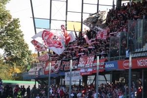 RWE-Fans in Freiburg: SC Freiburg II vs. Rot-Weiss Essen 09.10.2022