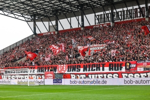 Rot-Weiss Essen Support gegen SG Dynamo Dresden 15.10.2022