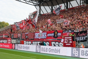 Rot-Weiss Essen Fans gegen FSV Zwickau 29.10.2022
