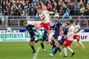 Felix Bastians Tor VfB Oldenburg vs. Rot-Weiss Essen 06.11.2022