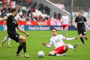 Clemens Fandrich Rot-Weiss Essen vs. SC Freiburg II 01.04.2023