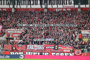 Rot-Weiss Essen Fans Spruchband Austria