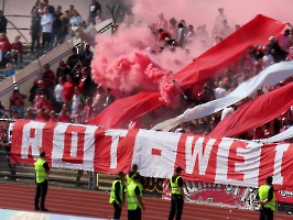 RWE Pyroshow bei SSV Ulm gegen Rot-Weiss Essen