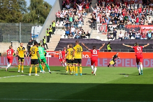 Rot-Weiss Essen Torjubel 1:0 vs. Dynamo Dresden 01.10.2023