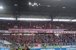 RWE Fans Spruchband beim MSV