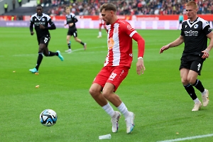 Leonardo Vonic, Louis Oppie Rot-Weiss Essen vs. Arminia Bielefeld Spielfotos 04.11.2023