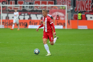 Cedric Harenbrock Rot-Weiss Essen vs. Arminia Bielefeld Spielfotos 04.11.2023