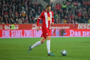 Vinko Sapina Rot-Weiss Essen vs. VfB Lübeck Spielfotos 15.12.2023
