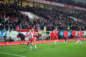 Leonardo Vonic Torjubel 3:2 Rot-Weiss Essen vs. Hallescher FC Spielfotos 19.12.2023