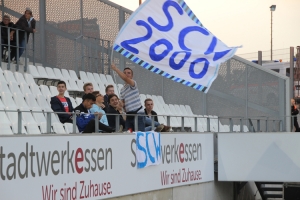 Fans des SC Wiedenbrück in Essen September 2017