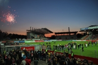 Feuerwerk zum letztes Abendspiel im Georg Melches Stadion 16. Mai 2012