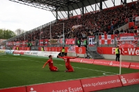 Spielszenen RWE gegen Aachen April 2016