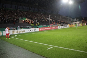 Spielszenen RWE gegen Borussia Mönchengladbach DFB Pokal 2017