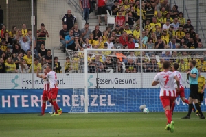 Spielszenen RWE gegen BVB Testspiel 2017
