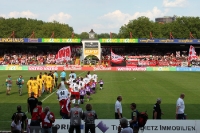 Einlaufen der Mannschaften RWO - 1. FC Union Berlin