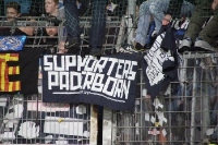 Zaunfahnen Supporters Paderborn