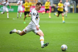 Jakob Lemmer Borussia Dortmund U23 vs. Dynamo Dresden 3. Liga 12.03.2023