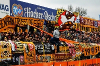 Dynamo Dresden beim SSV Jahn Regensburg