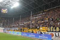 Fans von Dynamo Dresden beim Spiel gegen St. Pauli