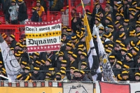 Ultras / Fans der SG Dynamo Dresden beim 1. FC Union Berlin im Stadion An der Alten Försterei, 2012