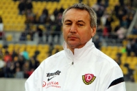 Peter Pacult als Trainer bei Dynamo Dresden