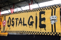 Zaunfahnen der SG Dynamo Dresden