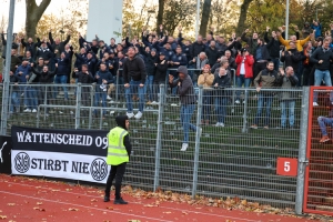 SG Wattenscheid 09 Jubel Ausgleich gegen SC Preußen Münster 26.11.2022 