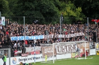 Spruchbänder im Block des FC St. Pauli in Babelsberg
