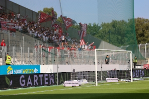 Jahn Regensburg Fans in Essen 16.09.2023