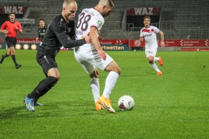 Oğuzhan Kefkir Rot-Weiss Essen vs. SV Rödinghausen Spielszenen 04-11-2020