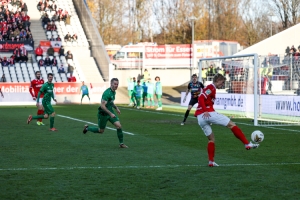 Cedric Harenbrock Rot-Weiss Essen vs. SV Rödinghausen Spielfotos 27-11-2021
