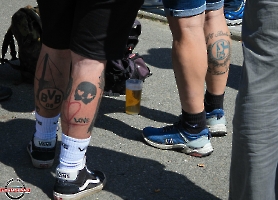 Schalke 04 und BVB 09 Tattoos 