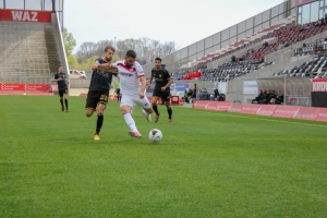 Oguzhan Kefkir Rot-Weiss Essen - Homberg 24-04-2021 Spielszenen