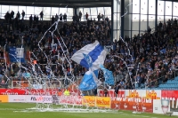 Reichlich Papierschlangen beim Heimspiel des VfL Bochum