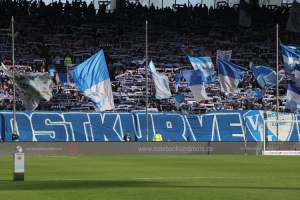 Ostkurve Schal und Banner Intro gegen Karlsruhe
