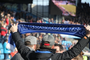 VfL Bochum Fan mit Schal