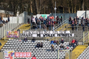 Wuppertaler SV Spruchband gegen Putin und Ukraine Krieg 06-03-2022