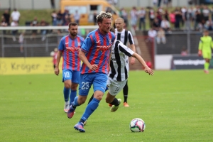 Bastian Müller Wuppertaler SV Spielfotos 