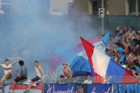 Wuppertaler Ultras zünden Pyro und Rauchbomben