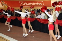 Showeinlage der Schultheiss-Girls beim 101. Berliner Sechstagerennen im Velodrom