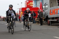 Spitzenfeld des Jedermannrennens, Storck Bicycle MOL Cup 2012, Zielankunft