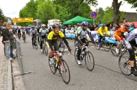 Auf geht´s! Start des Jedermann-Rennens beim Radfest Rund um Buckow 2012
