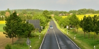 Märkische Landstraße im Abendlicht: 13 km Einzelzeitfahren Rund um Buckow 2012