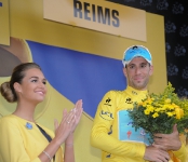 Vincenzo Nibali mit gelbem Trikot, Tour de France 2014