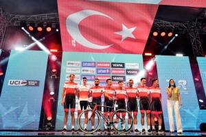 Türkisches Nationalteam bei der Türkei-Rundfahrt
