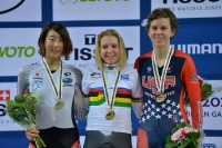 Stephanie Pohl holt Gold im Punktefahren