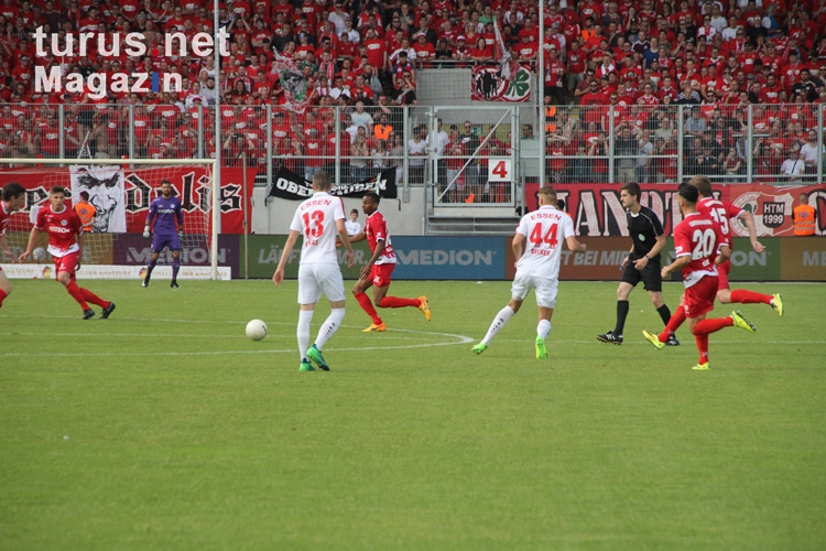 Foto: Pokalfinale 2018 RWE Spielszenen - Bilder von Rot ...